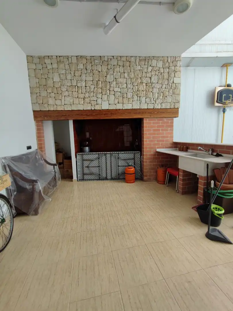 Küche von Haus oder Chalet zum Verkauf in Sueca mit Klimaanlage und Abstellraum