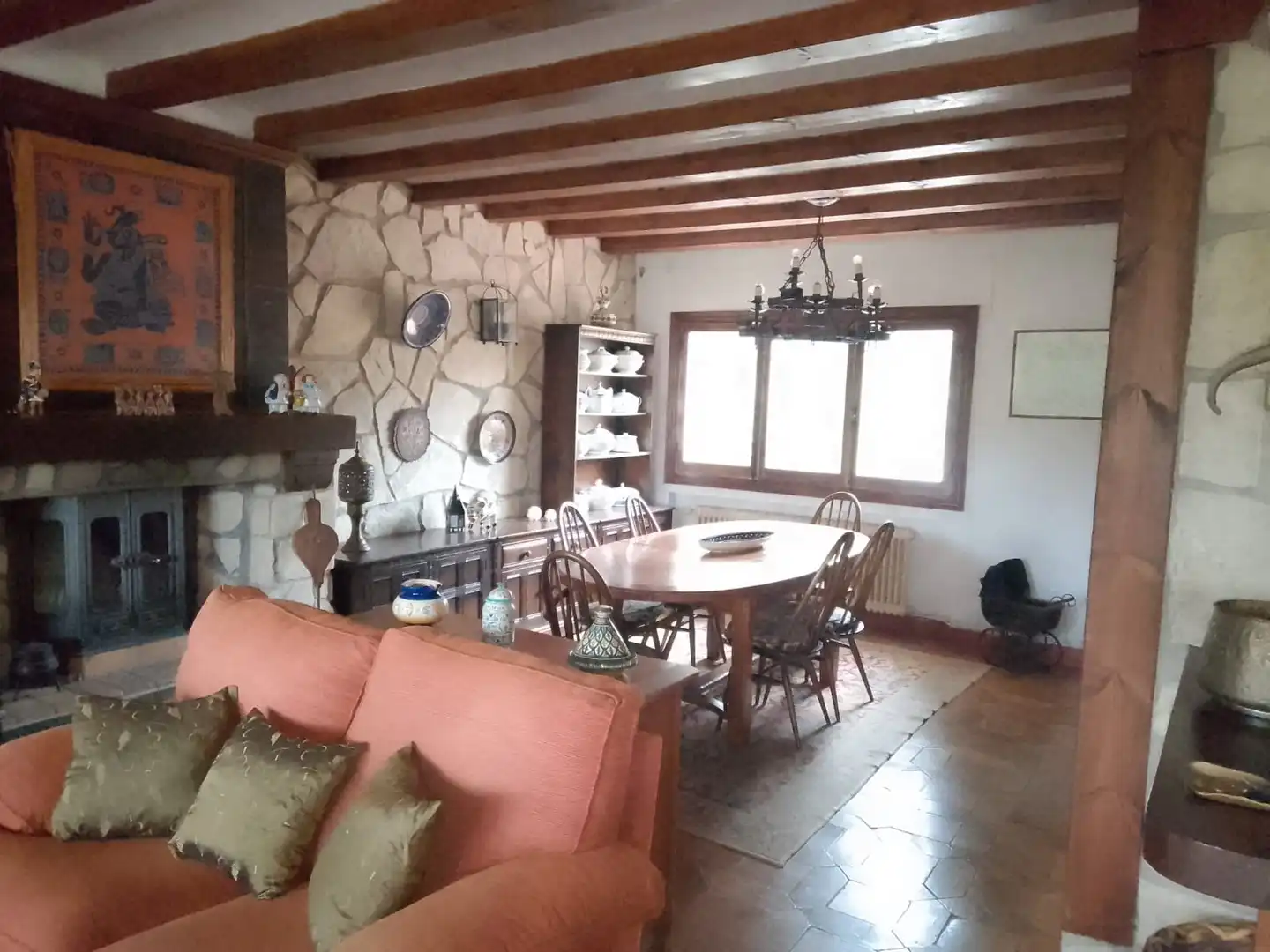 Menjador de Casa o xalet en venda en Tibi amb Calefacció, Jardí privat i Terrassa
