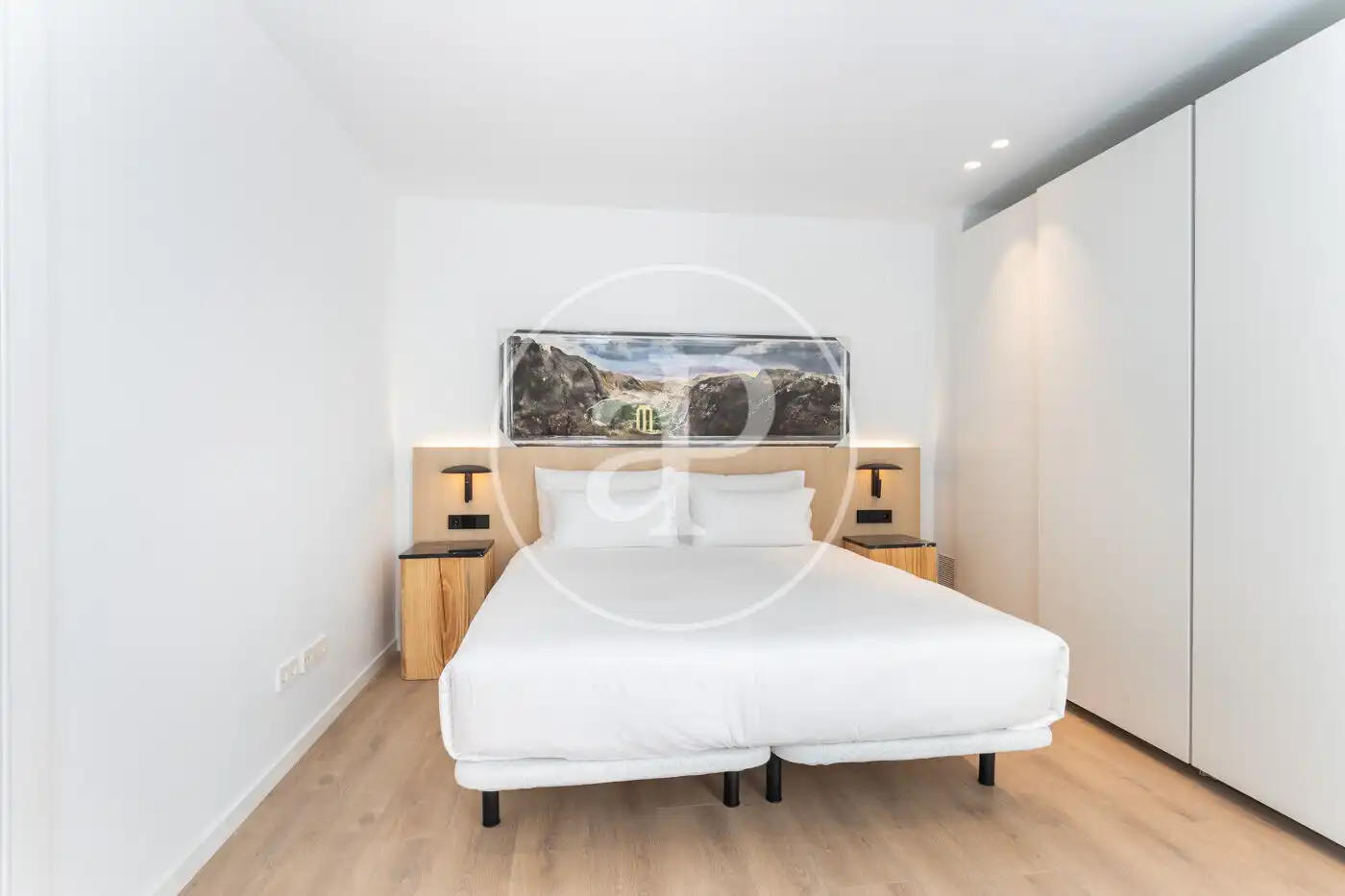 Appartamento con terrazza in affitto a Trav. de Dalt, imagen 34