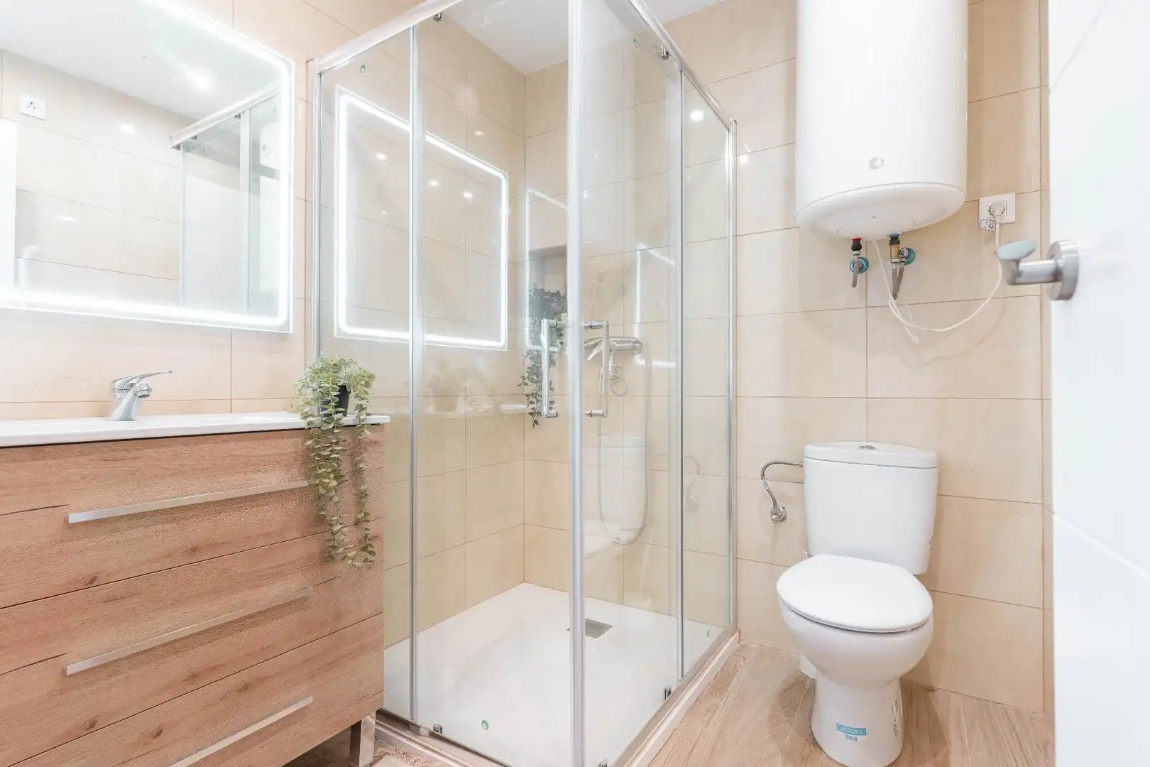 Baño de Casa o chalet en venta en La Bañeza  con Jardín privado, Terraza y Trastero