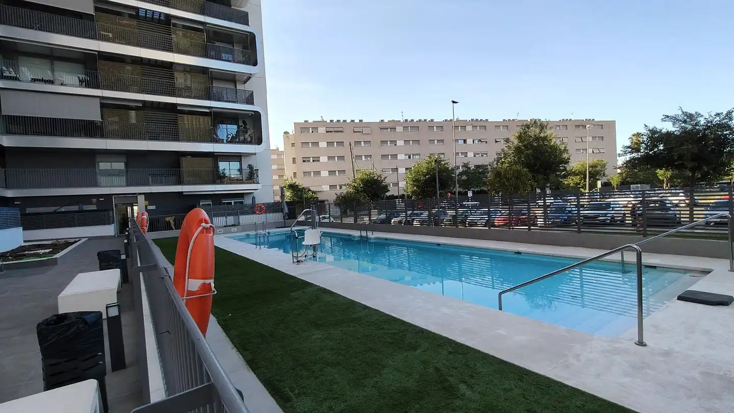 Swimming pool of Ground floor for sale in Córdoba  with Air Conditioner, Terrace and Storage room