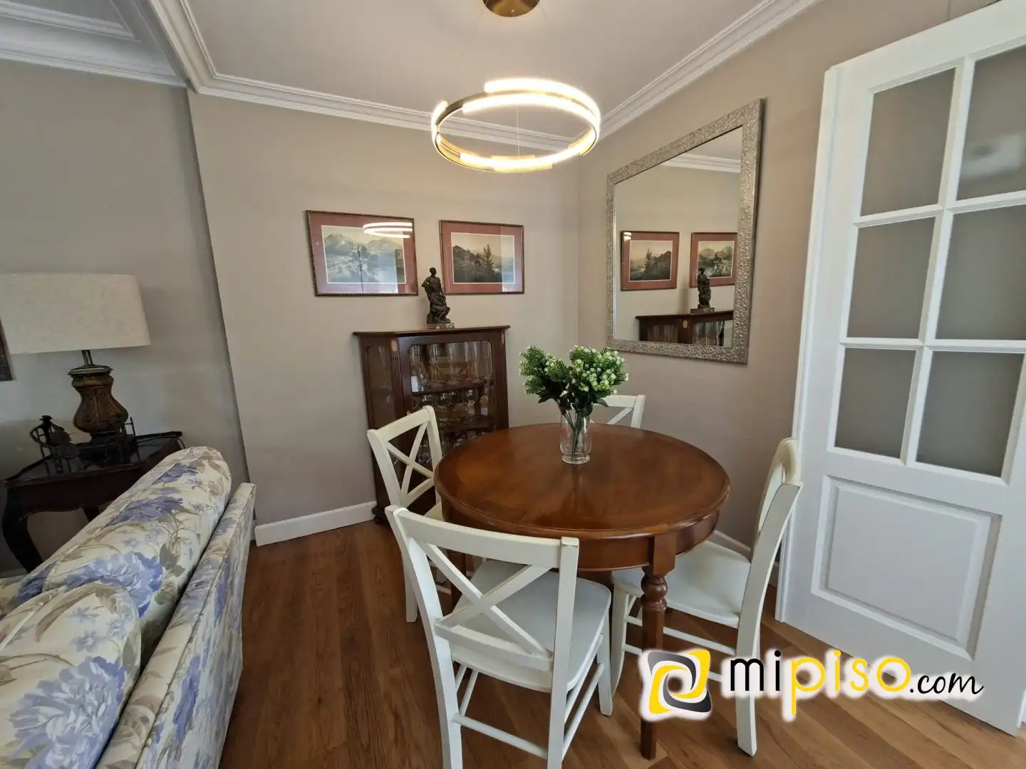 Comedor de Casa o chalet de alquiler en Laredo con Calefacción, Jardín privado y Amueblado