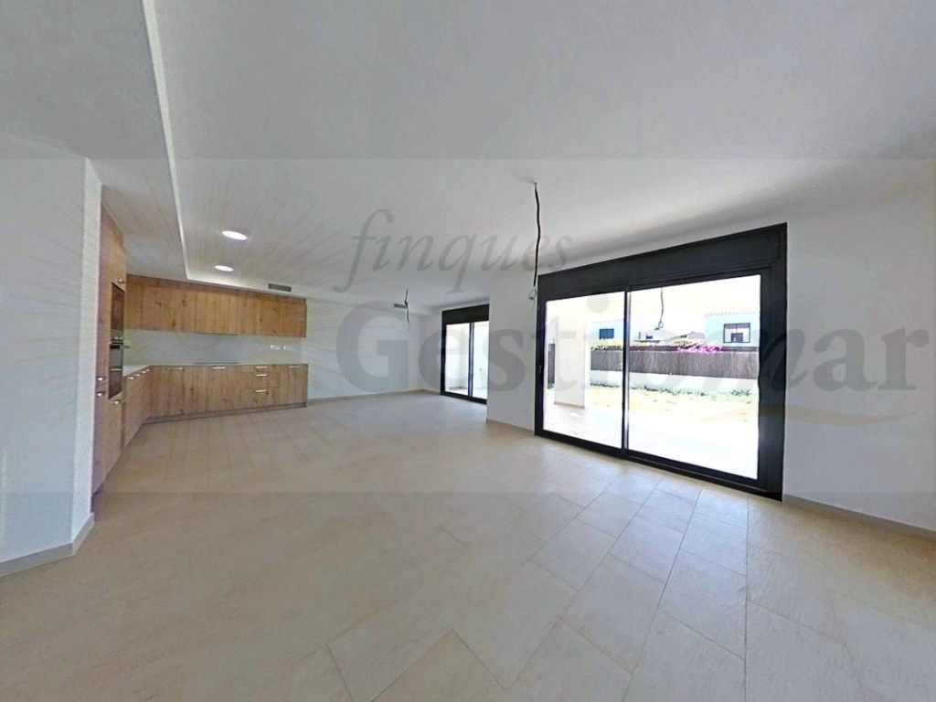 Single-family semi-detached for sale in Cambrils  with Air Conditioner, Private garden and Terrace