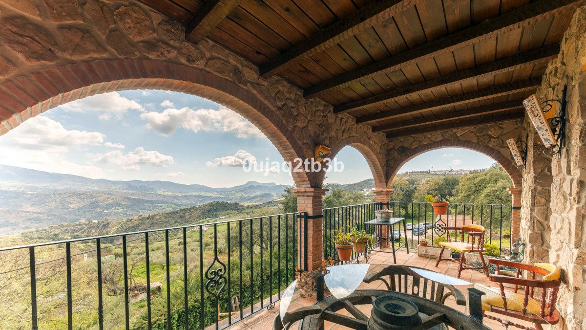 Terrasse von Country house zum verkauf in Cortes de la Frontera mit Klimaanlage, Privatgarten und Terrasse