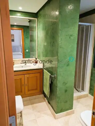 Bathroom of Apartments for rent in Sotogrande  with Air Conditioner, Heating and Terrace