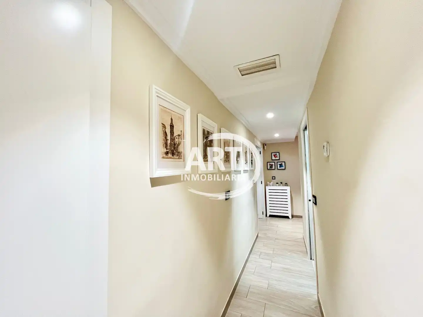 Piso en venta en Valencia con Aire acondicionado, Calefacción y Terraza