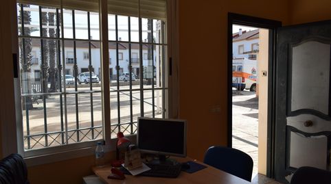 Foto 4 de Oficina en venda a San Bartolomé de la Torre, Huelva
