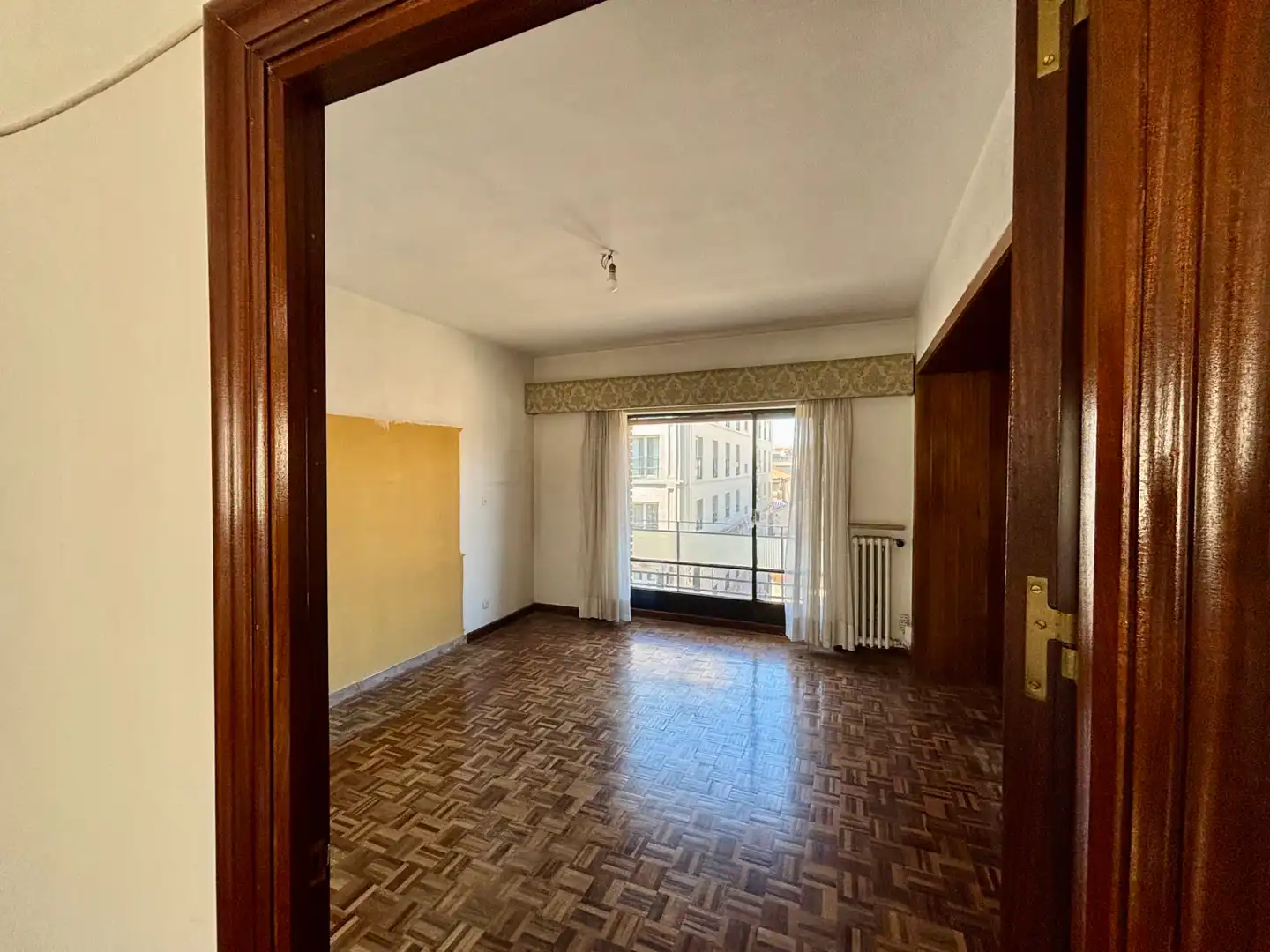 Habitación de Piso en venta en Málaga con Terraza y Balcón