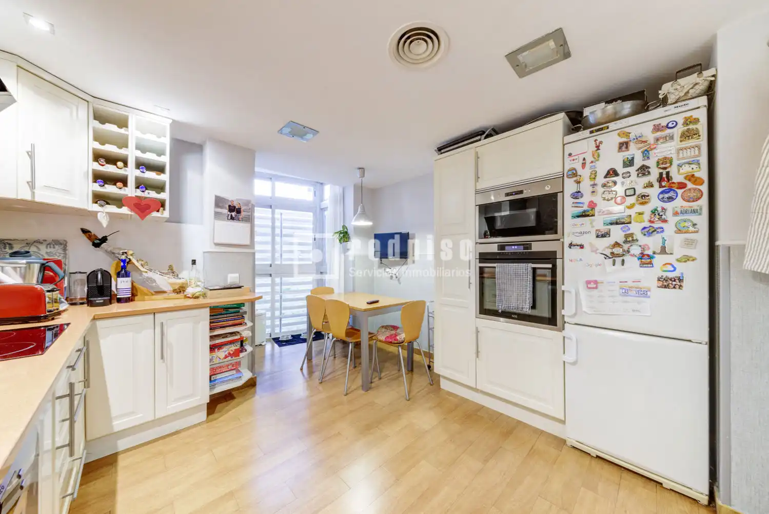 Cocina de Ático en venta en Pozuelo de Alarcón con Aire acondicionado, Calefacción y Jardín privado