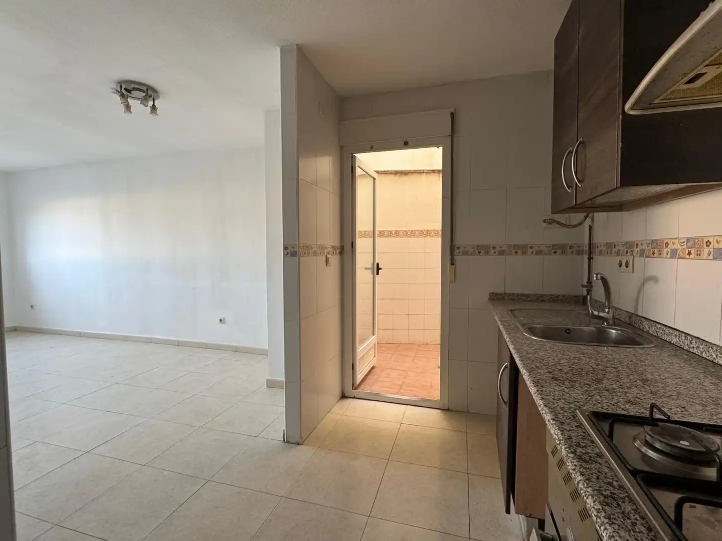 Küche von Erdgeschoss zum Verkauf in Murcia