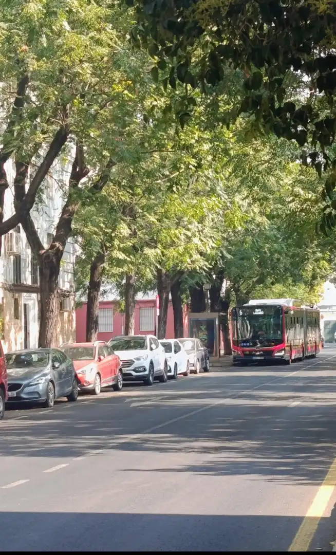 Vista exterior de Pis en venda en Sevilla amb Aire condicionat, Forn i Rentadora