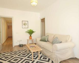 Living room of Apartment to share in L'Hospitalet de Llobregat  with Air Conditioner and Terrace
