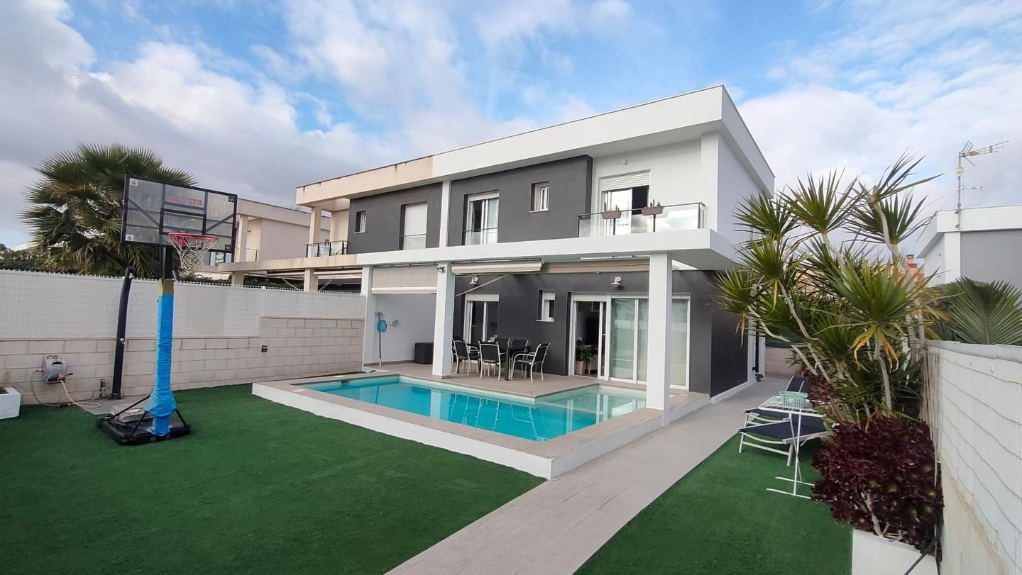 House or chalet for sale in Malta, Monte y Mar, Gran Alacant, Santa Pola