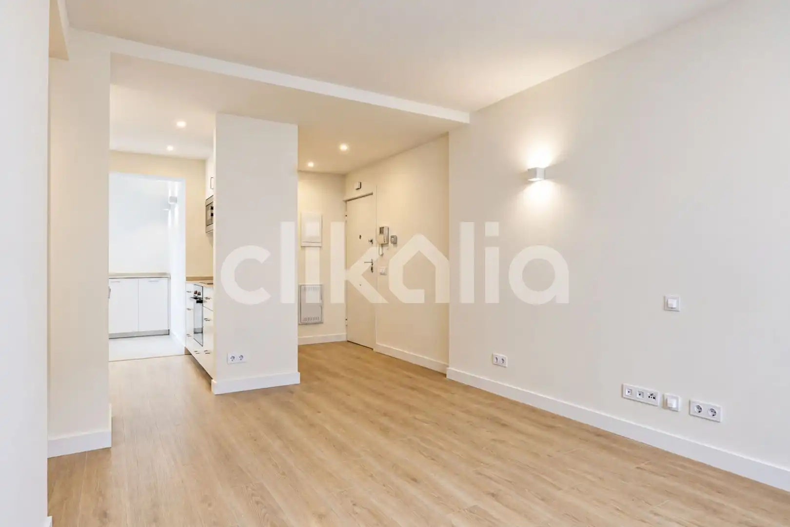 Küche von Wohnung zum Verkauf in Barrio de Salamanca
