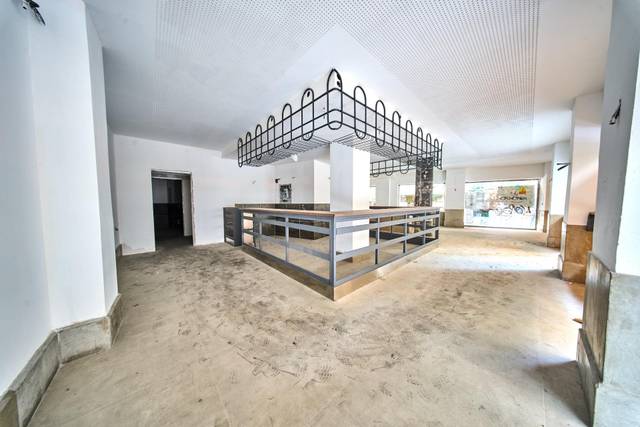 Local comercial en Venta en Calle Calle Ancha de Gracia, 9, 9 en Camino de Ronda