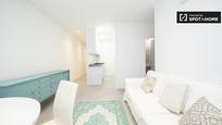 Bedroom of Flat to rent in  Barcelona Capital  with Air Conditioner, Heating and Furnished