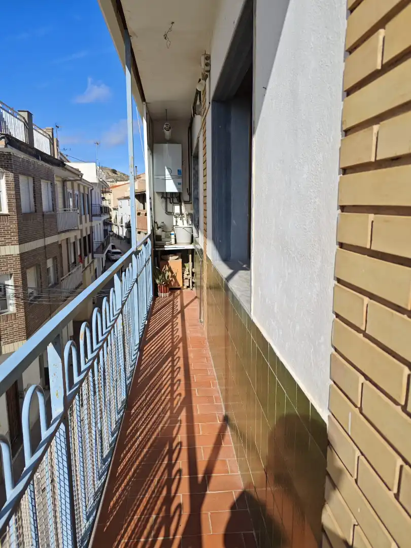 Terrassa de Pis en venda en Baza amb Aire condicionat, Calefacció i Moblat