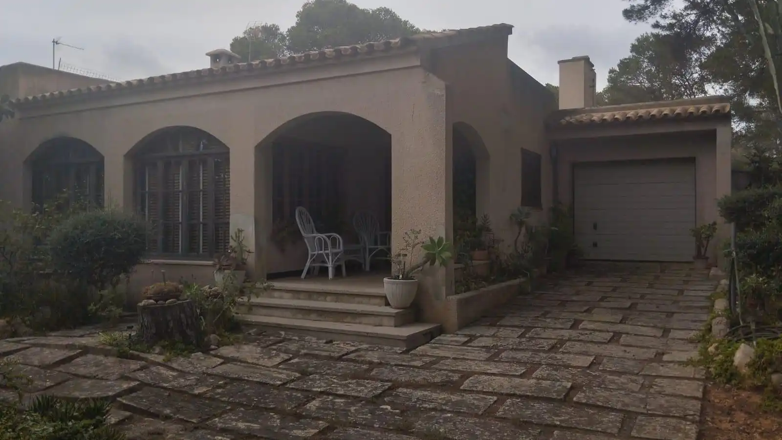 Vista exterior de Casa o xalet en venda en Llucmajor amb Jardí privat, Terrassa i Moblat