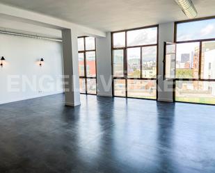 Sala d'estar de Loft de lloguer en  Barcelona Capital amb Aire condicionat i Calefacció