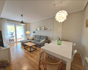 Sala d'estar de Apartament de lloguer en Pozuelo de Alarcón amb Aire condicionat i Terrassa