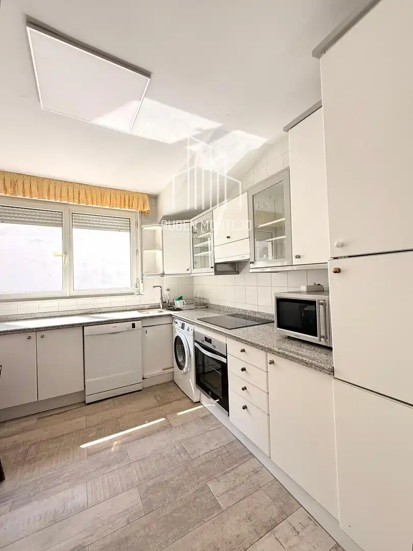 Kitchen of Attic for rent in Salamanca  with Air Conditioner, Heating and Terrace