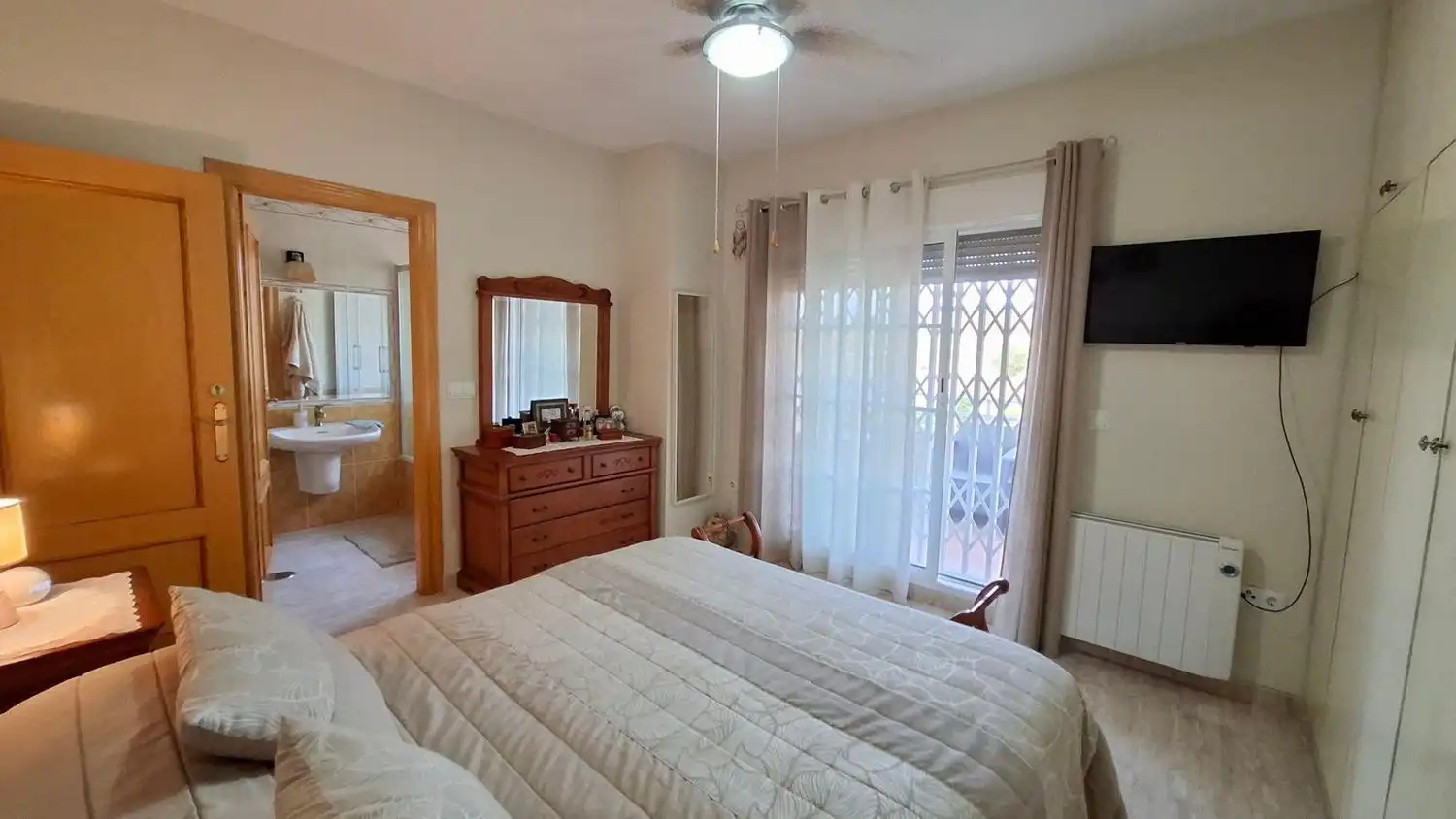 Habitación de Dúplex en venta en Huércal-Overa con Aire acondicionado, Terraza y Trastero