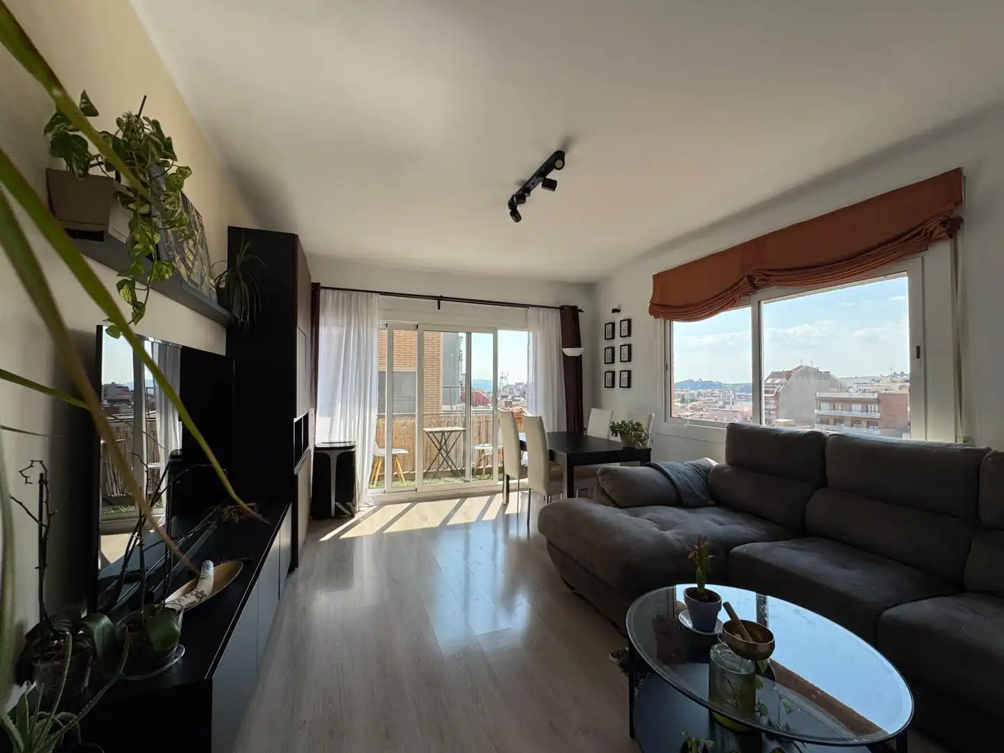 Wohnzimmer von Wohnung zum Verkauf in Granollers mit Parkett, Terrasse und Abstellraum