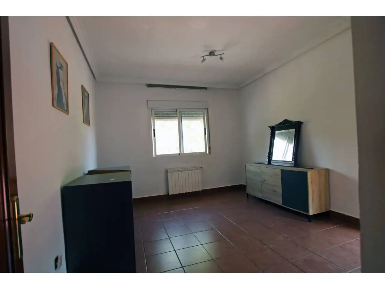 Habitación de Terreno en venta en Valdegrudas, Guadalajara