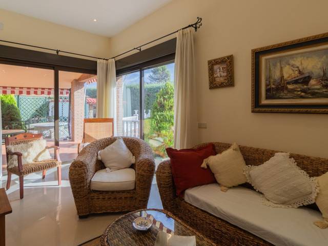 Casa-chalet en Venta en Raya del Palancar - Guadamonte