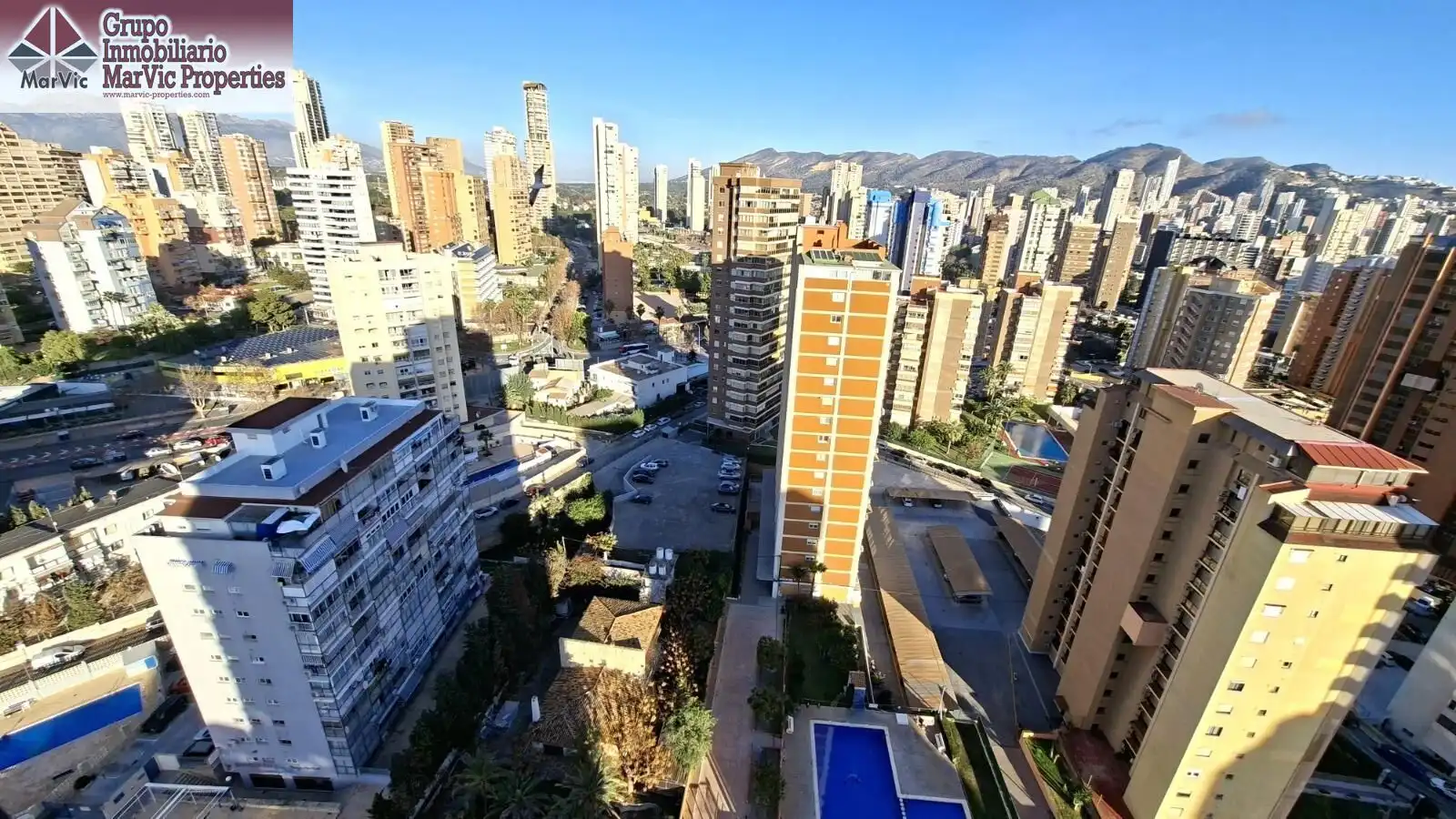 Exterior view of Flat for sale in Benidorm  with Furnished and Community pool