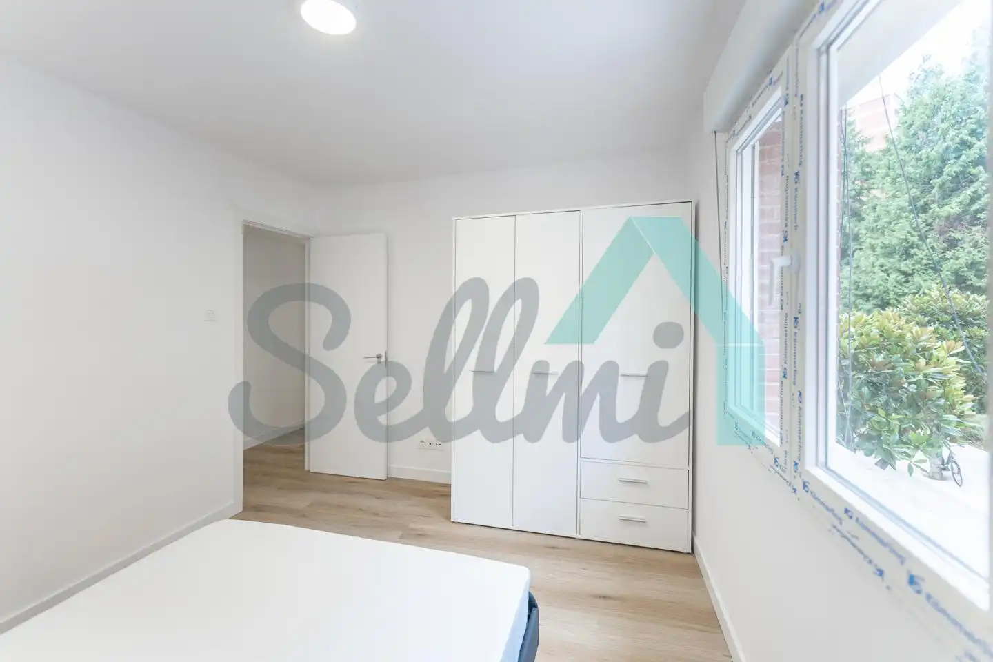 Schlafzimmer von Wohnung zur Miete in Oviedo  mit Heizung und Parkett