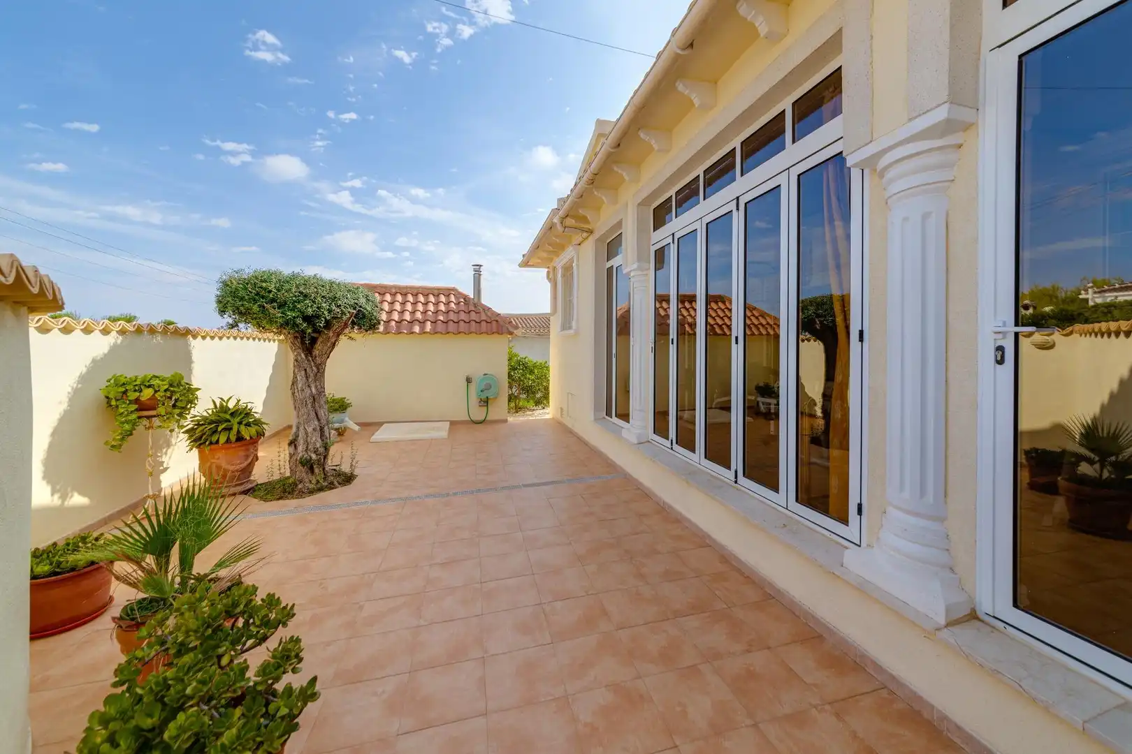 Casa o xalet en venda a Carrer Carrer de la Sierra Morena-las Filipinas, Villamartín - Las Filipinas