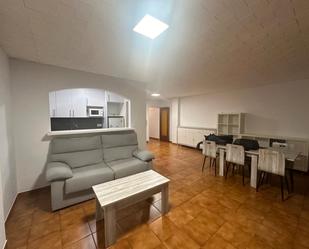 Sala d'estar de Pis de lloguer en Roses amb Aire condicionat