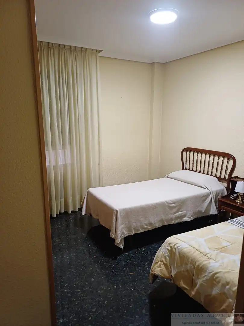 Schlafzimmer von Wohnung zur Miete in Centro