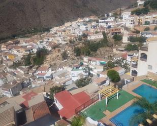 Außenansicht von Wohnungen miete in Albuñol mit Terrasse und Balkon