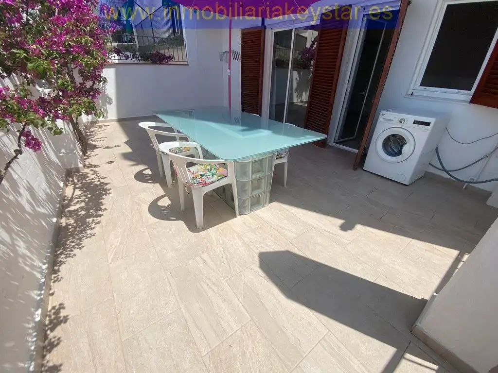 Planta baja de alquiler en Ametllers - Poble-Sec