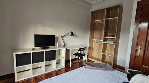 Photo 3 of Apartment for share in Moscardó,  Madrid Capital