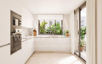 Kitchen of Flat for sale in Eivissa  with Terrace, Swimming Pool and Oven