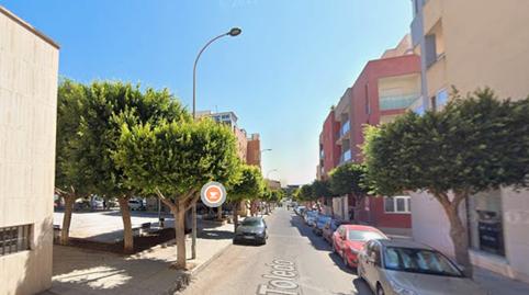 Photo 3 of Flat for sale in Calle Toledo, Pabellón - Estación - El Corte Inglés, Almería