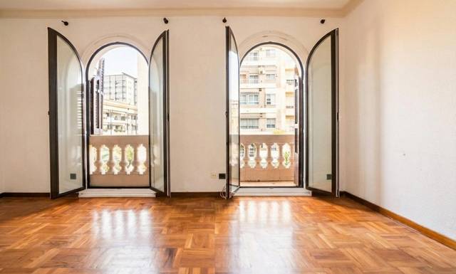 Ático en Venta en Centre