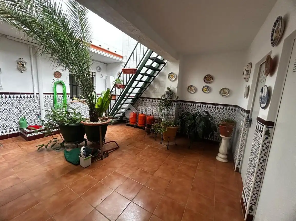 Casa adosada en venda en La Rinconada amb Aire condicionat i Calefacció