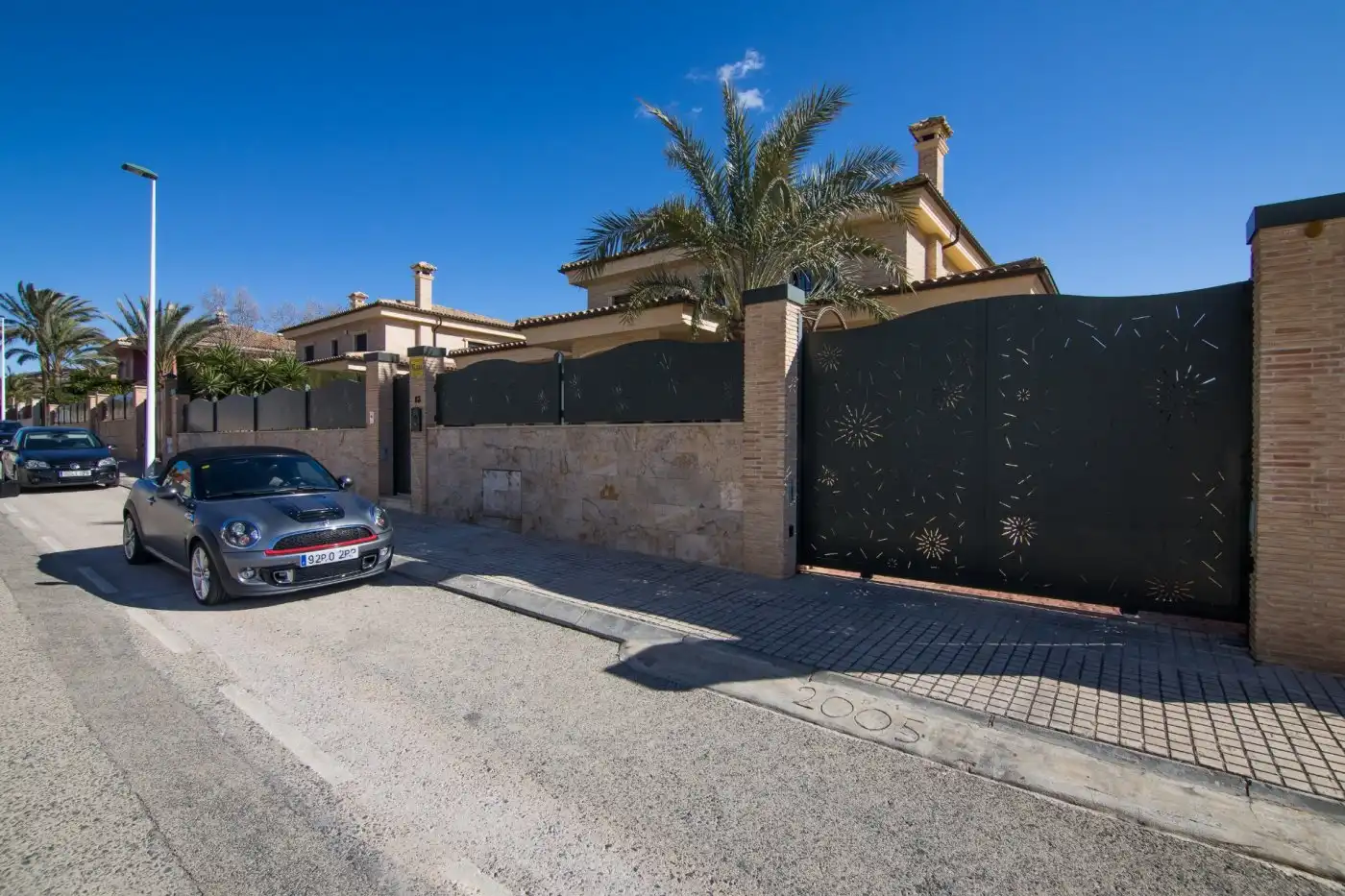 Exterior view of Houses for sale in Elche / Elx  with Air Conditioner, Private garden and Terrace