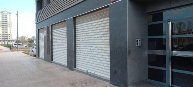 Local comercial en Alquiler en Gran Via de la Comunitat Valenciana, 4 en Tulell