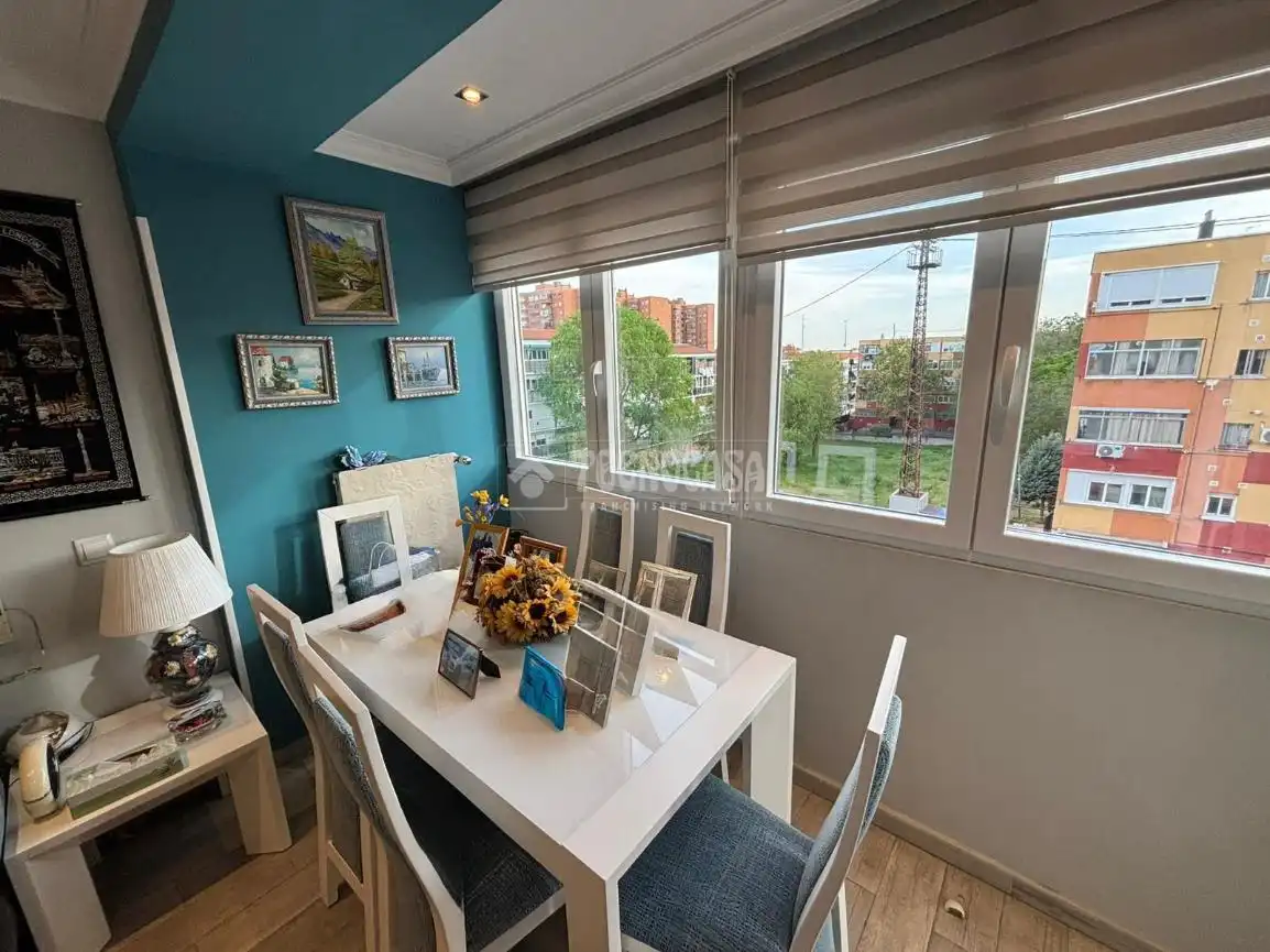 Comedor de Piso en venta en Madrid