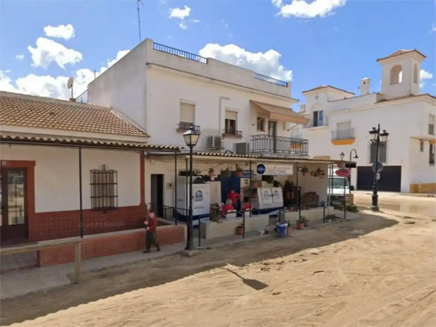 Vista exterior de Casa adosada en venda en Almonte amb Balcó