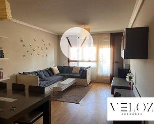 Living room of Flat for sale in Salamanca Capital  with Terrace