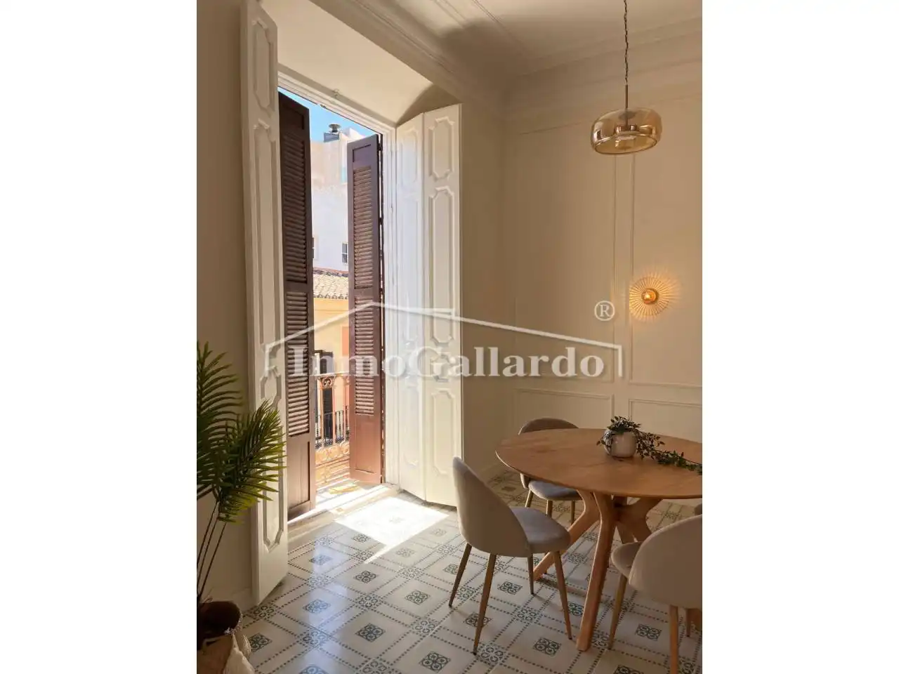 Flat for sale in Málaga  with Furnished and Alarm