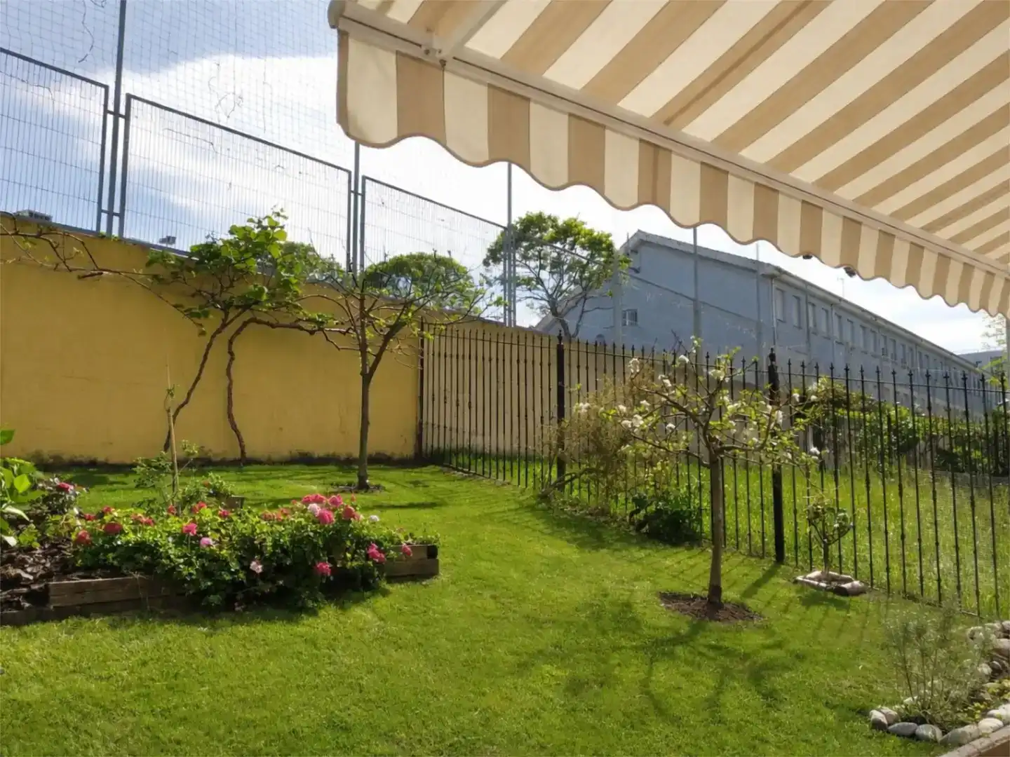 Terrasse von Wohnung zum Verkauf in Gozón mit Balkon