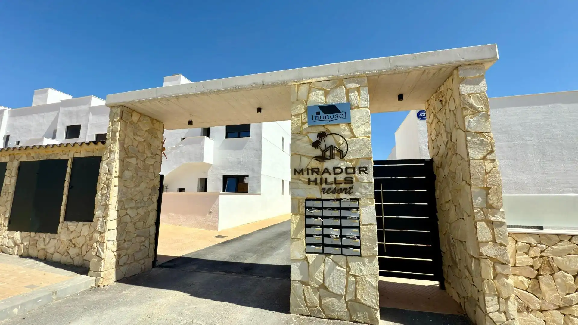 Außenansicht von Dachboden zum Verkauf in Finestrat mit Klimaanlage, Terrasse und Gemeinschaftspool
