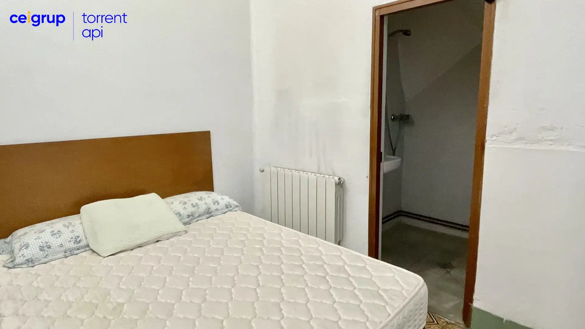 Habitación de Casa adosada en venta en Torroella de Montgrí con Terraza, Amueblado y Balcón